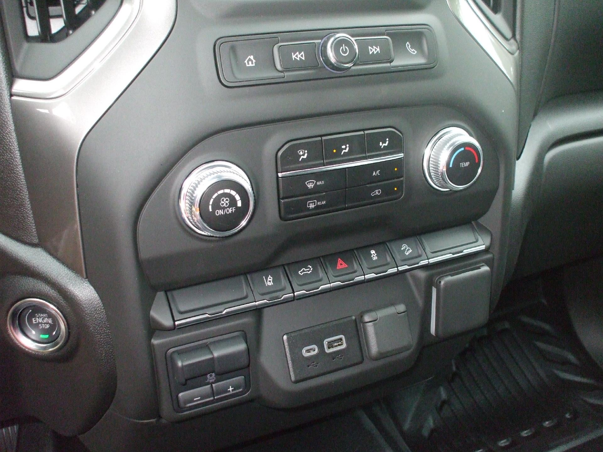 2025 GMC Sierra 2500 HD Pro