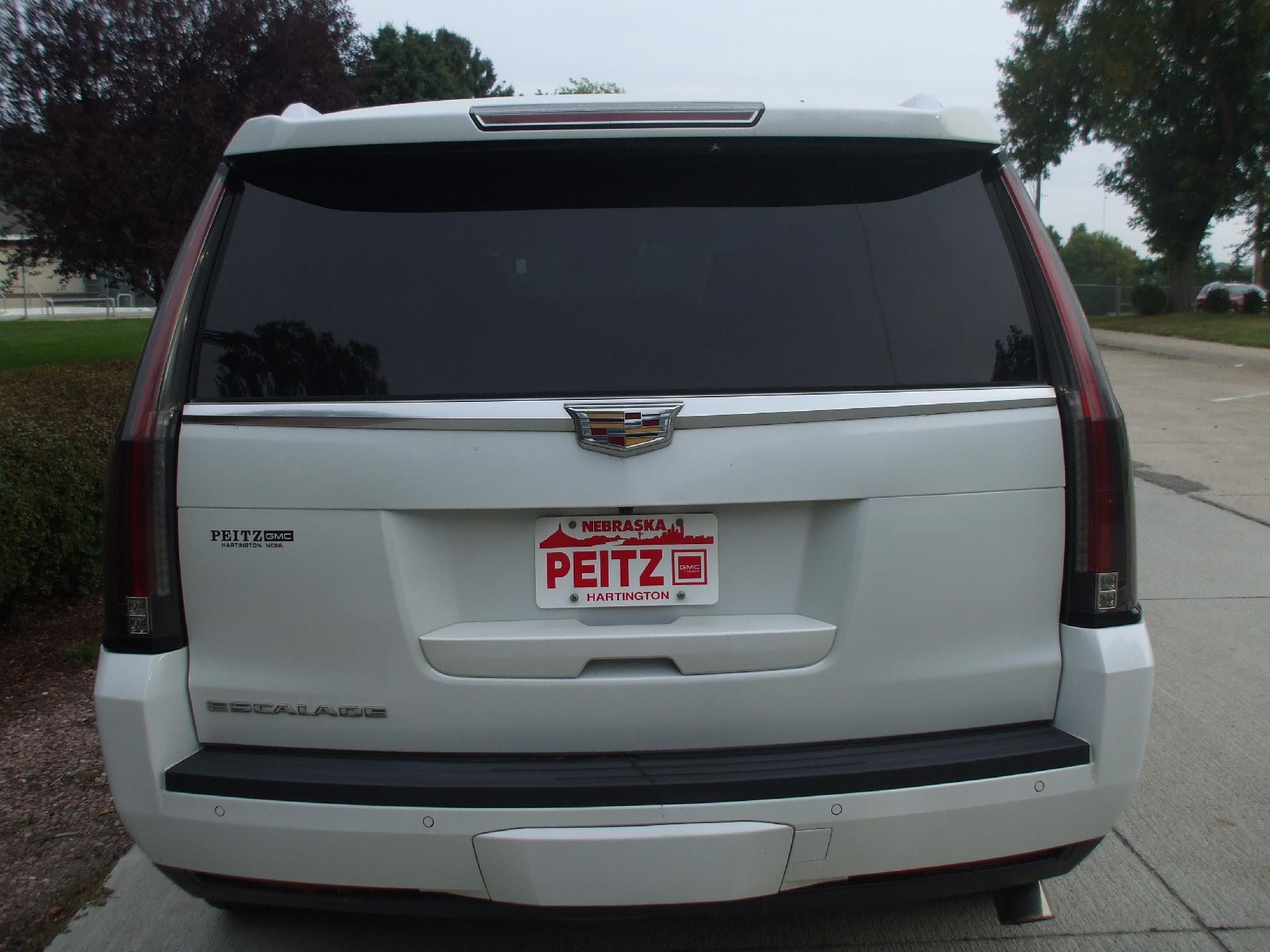 2016 Cadillac Escalade Luxury Collection