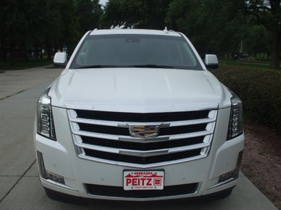 2016 Cadillac Escalade Luxury Collection