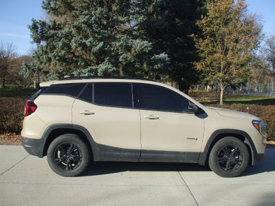 2022 GMC Terrain AT4