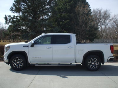 2023 GMC Sierra 1500 SLT